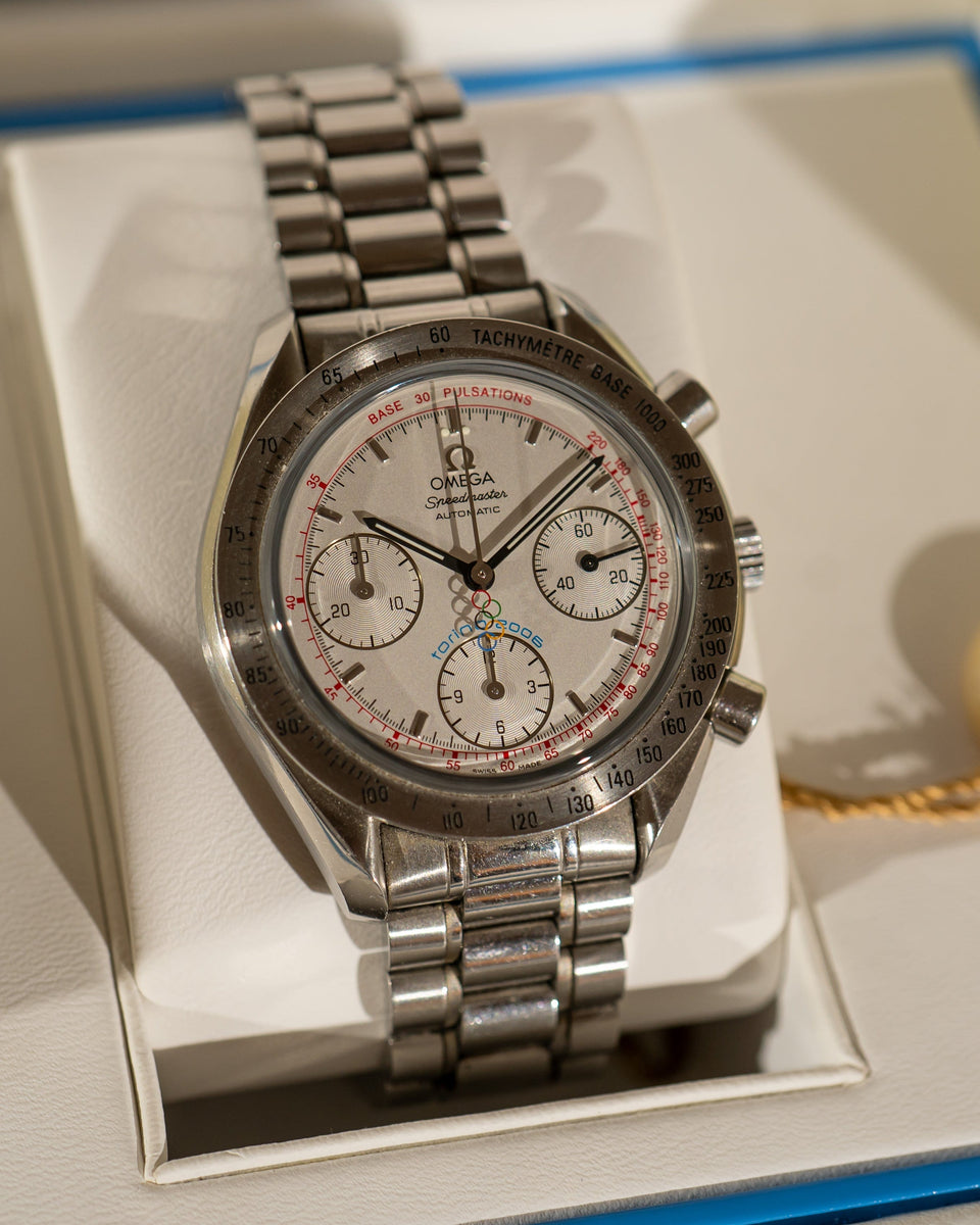 omega-speedmaster-3538-30-00-  display picture 1