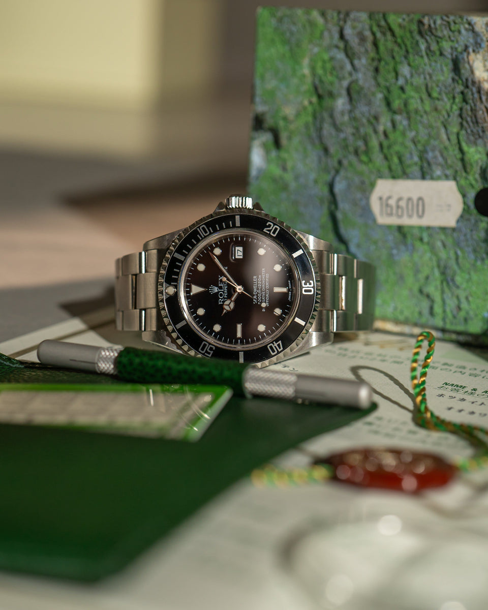 rolex-sea-dweller-16600-