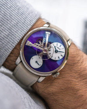 Hands on: MB&F Legacy Machine - Stories of time 