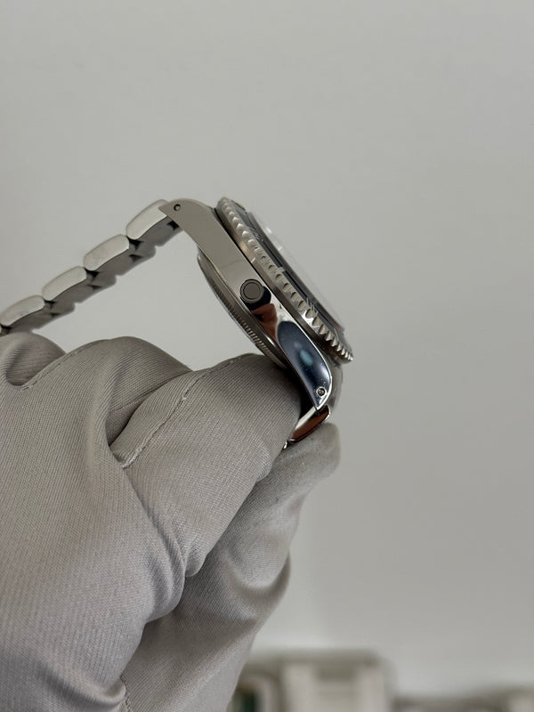 Rolex 16600
