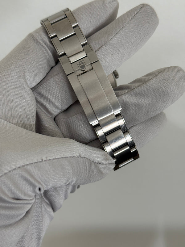 Tudor 79000N