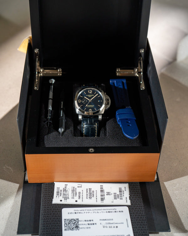 Panerai Luminor GMT PAM01033 - Box & Papers 2020