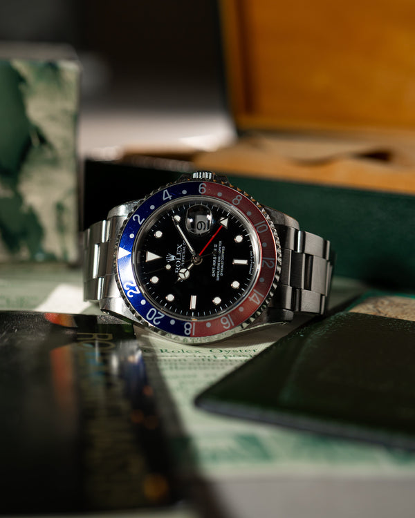 Rolex GMT-Master II 16710 Pepsi - Box & papers 1993