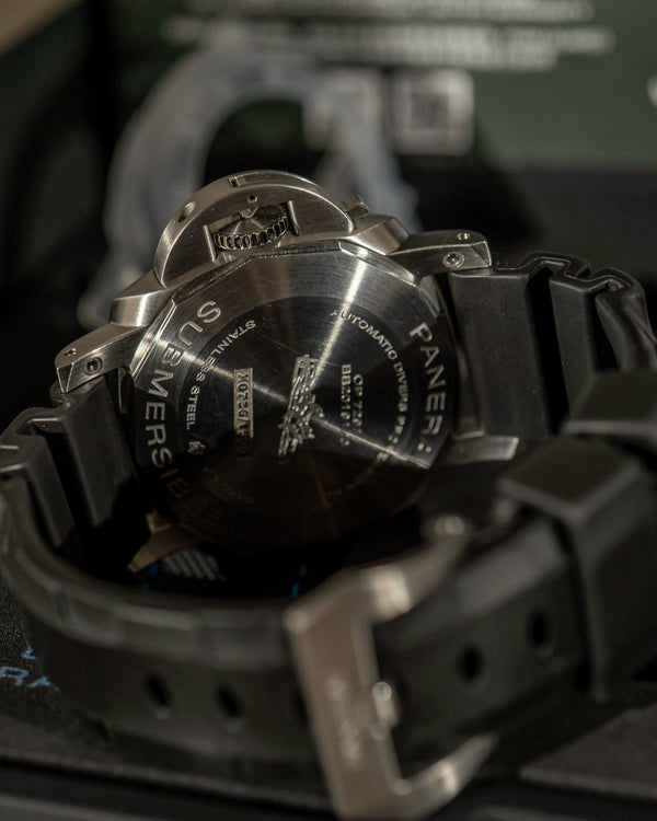 Panerai Luminor Submersible PAM00973 - Full Set 2021