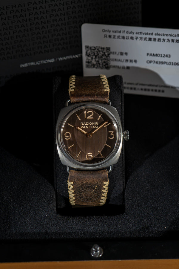 Panerai Radiomir Eilean PAM01243 Limited Edition - Box & Papers 2021