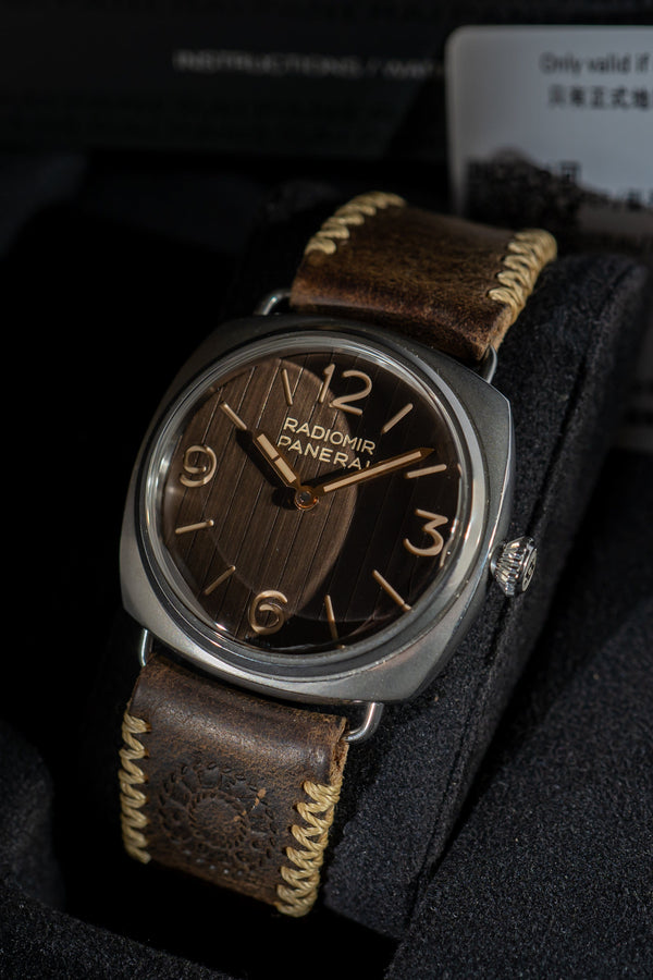 Panerai Radiomir Eilean PAM01243 Limited Edition - Box & Papers 2021