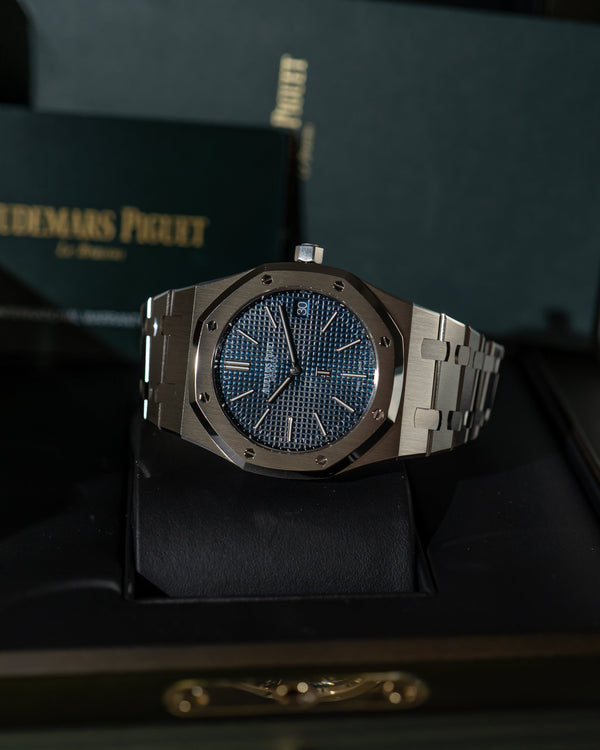 Audemars Piguet Royal Oak Jumbo 16202ST - Full set 2023