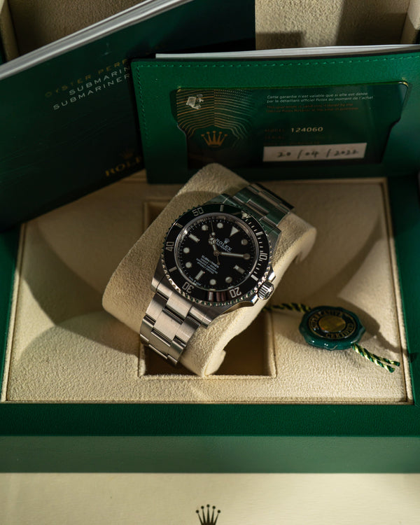 Rolex Submariner 41 124060 - Box & Papers 2022