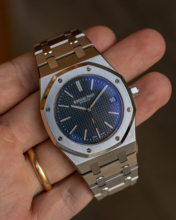 Audemars Piguet Royal Oak 15202ST – Extract & Service Box (2015)