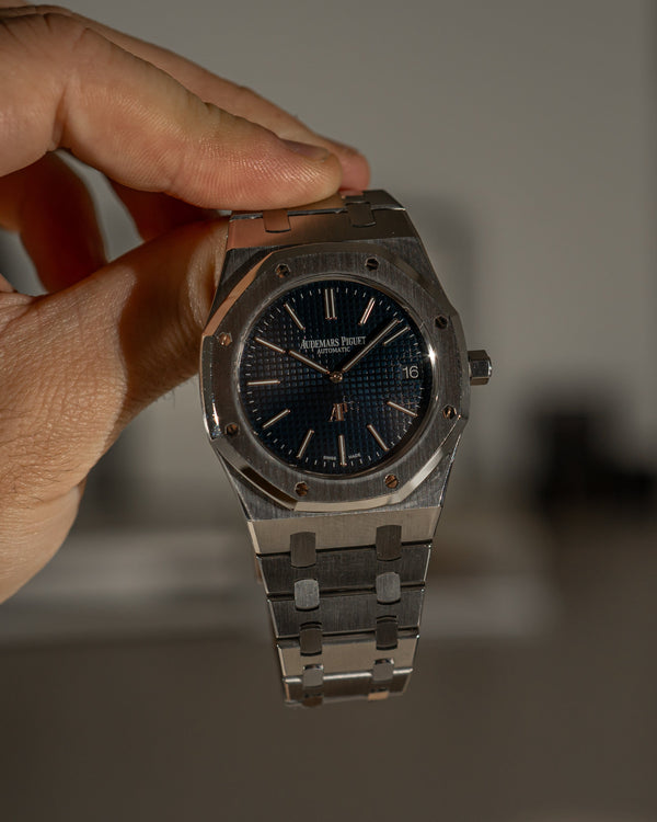 Audemars Piguet Royal Oak 15202ST – Extract & Service Box (2015)
