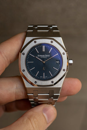 Audemars Piguet Royal Oak 15202ST – Extract & Service Box (2015)