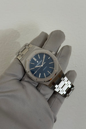 Audemars Piguet Watch Royal Oak 15400ST - Blue Dial with Extra Black Dial - Full Set - 2014