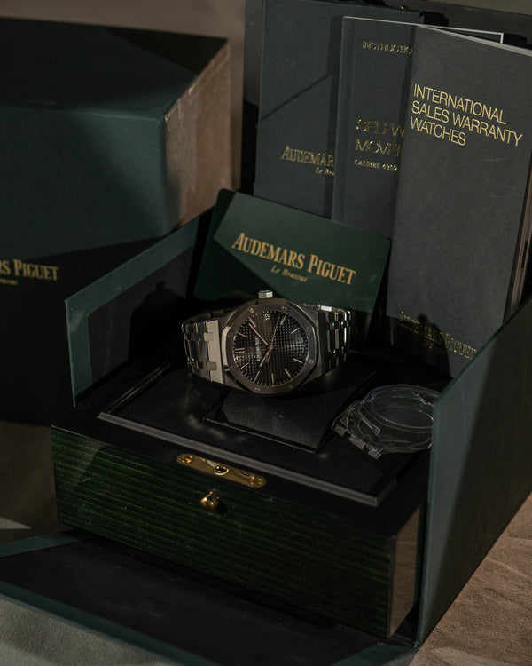 Audemars Piguet Royal Oak 41mm 15500ST – Full Set (2020)