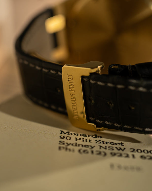 Audemars Piguet Royal Oak Chronograph 26022BA – Yellow Gold – With papers (2004)