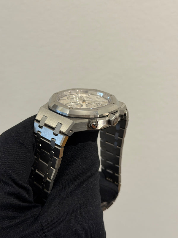 Audemars Piguet Watch Royal Oak Chronograph 26240ST - Silver Dial 50th Anniversary - Full Set - 2022