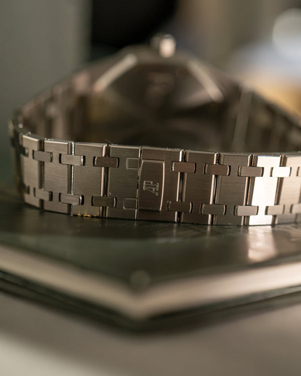 Audemars Piguet Royal Oak Dual Time 25730ST - Black Dial - Full Set (1999)