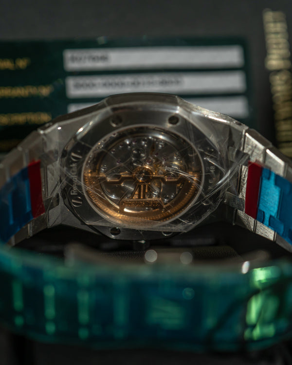 Audemars Piguet Royal Oak “Jumbo” Extra-Thin 15202ST.OO.1240ST.01 – Blue Dial – Full Set (2019)