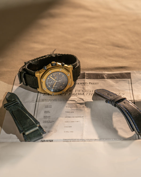 Audemars Piguet Royal Oak Offshore 25770BA – With Extract & Additional Straps