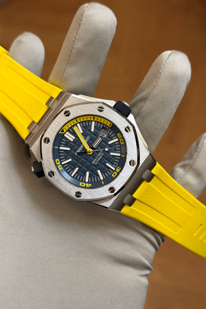 Audemars Piguet Royal Oak Offshore Diver 15710ST.OO.A027CA.01 - Blue Dial - Full Set (2017)