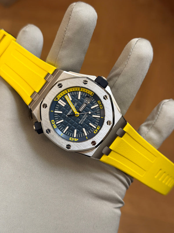 Audemars Piguet Royal Oak Offshore Diver 15710ST.OO.A027CA.01 - Blue Dial - Full Set (2017)