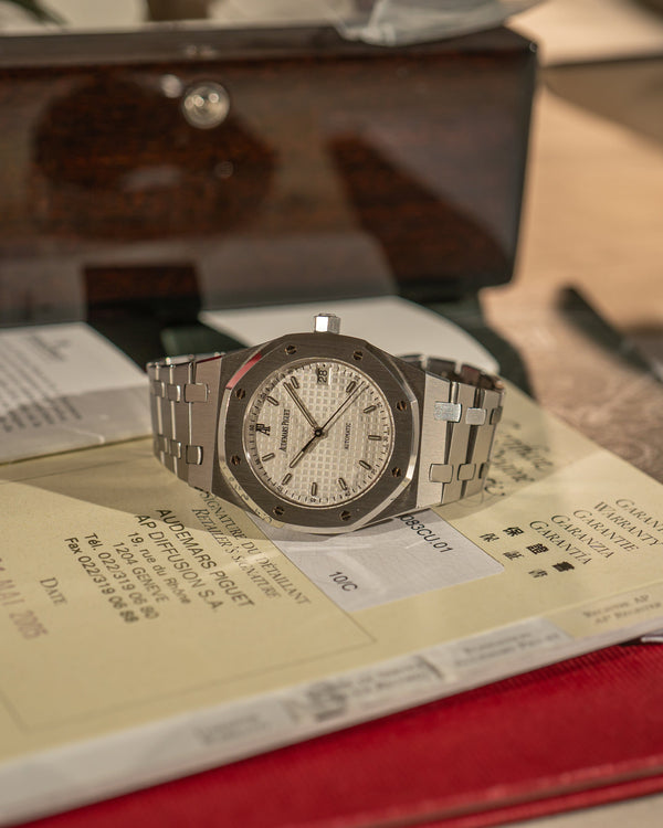 Audemars Piguet Royal Oak "Pictet et Cie" 15189ST – Full Set (2005, Serviced 2024)