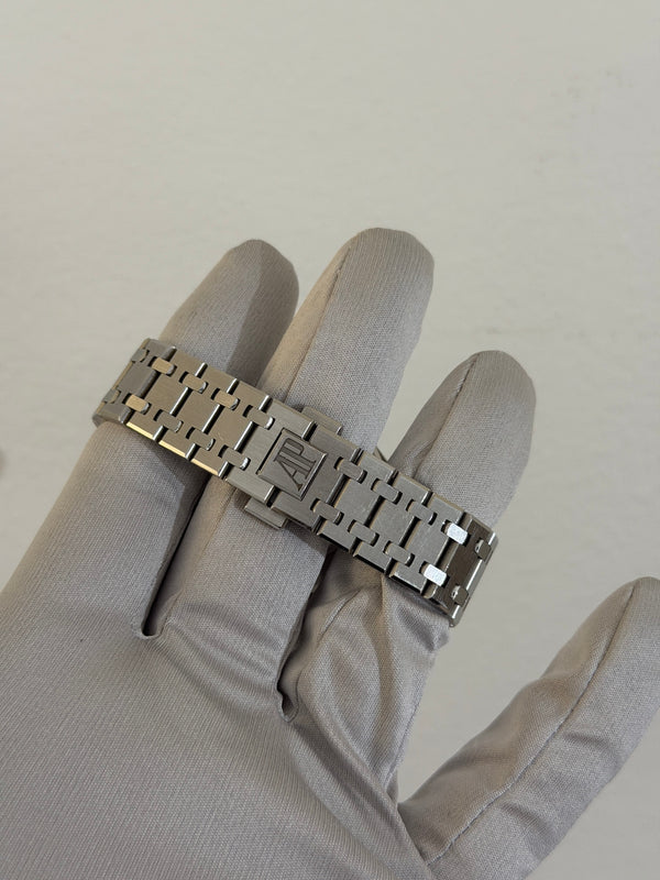 Audemars Piguet Watch Royal Oak Selfwinding 37 15551ST - 50th Anniversary Grey Dial Diamond Bezel - Full Set - 2022