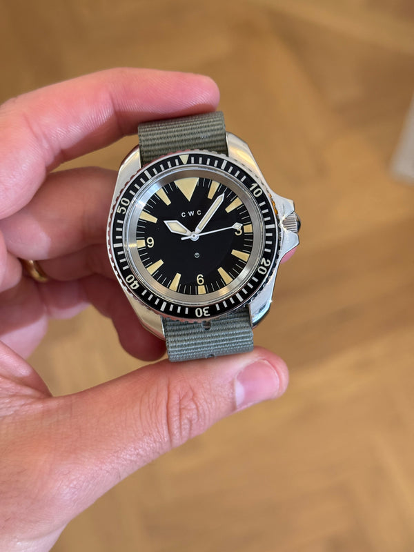 CWC Watch 1980 Royal Navy Automatic Reissue 1980 RN Auto Reissue Black Dial Full Set (2022)