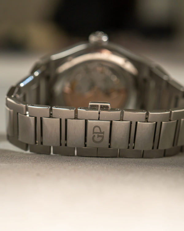 Girard-Perregaux Laureato 38mm 81005-11-3154-1CM - Copper