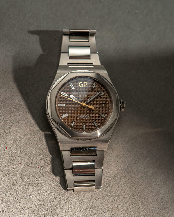 Girard-Perregaux Laureato 38mm 81005-11-3154-1CM - Copper