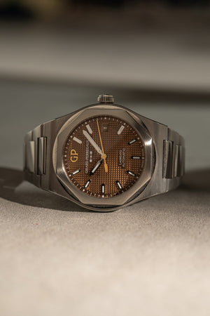 Girard-Perregaux Laureato 38mm 81005-11-3154-1CM - Copper