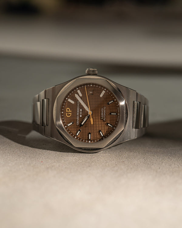 Girard-Perregaux Laureato 38mm 81005-11-3154-1CM - Copper