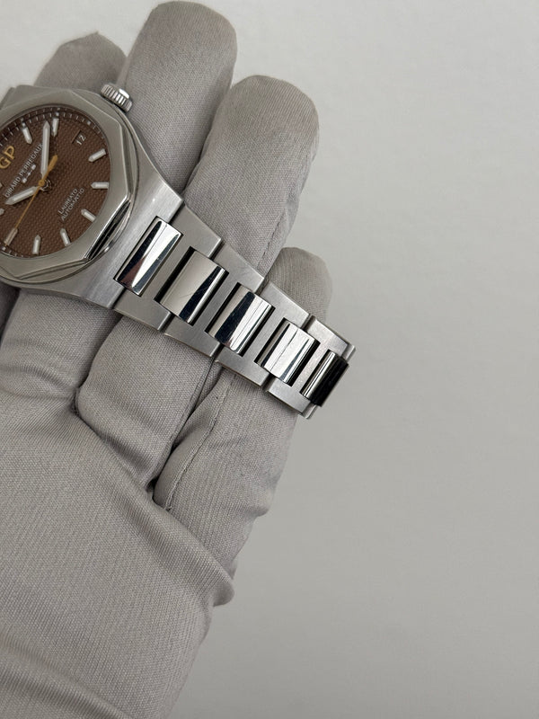 Girard-Perregaux Watch Laureato 38mm 81005-11-3154-1CM - Copper Dial - Steel - Watch Only