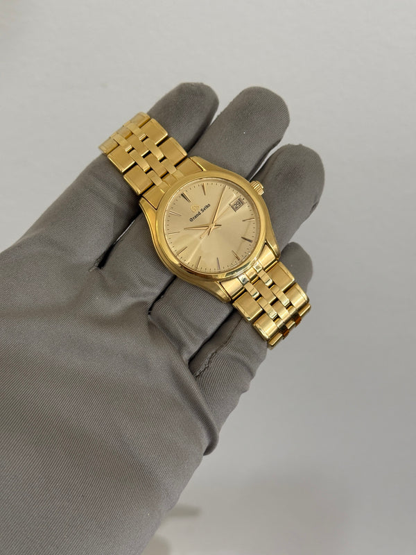 Grand Seiko Watch Heritage Collection Quartz SBGX218 - 18K Yellow Gold - Champagne Dial - Full Set