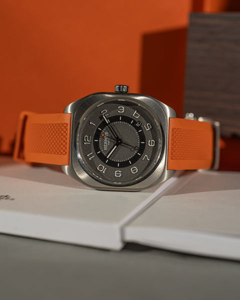 HERMES オレンジ hermes-h08-sp1-741-orange-