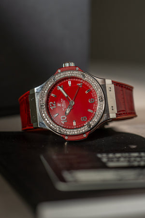 Hublot Big Bang 38 - Box & papers 2010