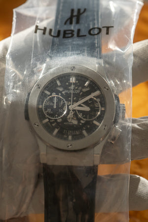 Hublot Watch Classic Fusion Aerofusion Chronograph 525.NX.0170.RX - Titanium - Fresh Hublot Service - Watch Only