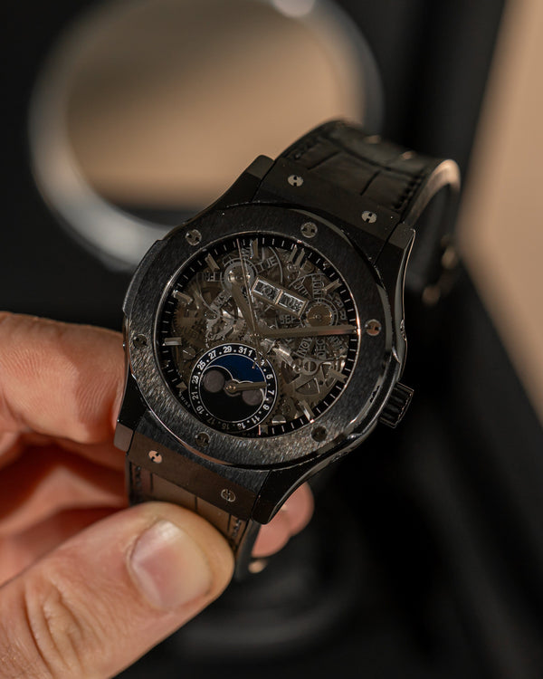 Hublot Classic Fusion Aerofusion Moonphase Black Magic 547.CX.0170.LR - Box & Papers (2021)