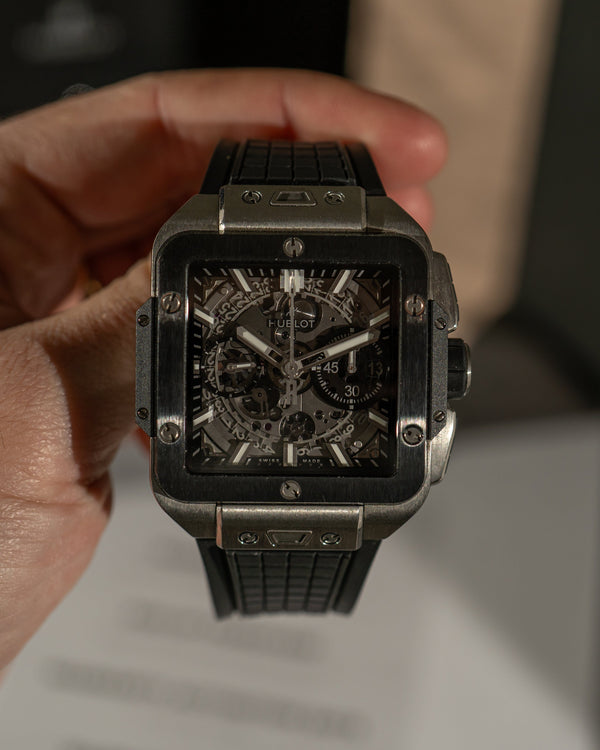 Hublot Square Bang Chronograph 821.NM.0170.RX – Full Set (2022)