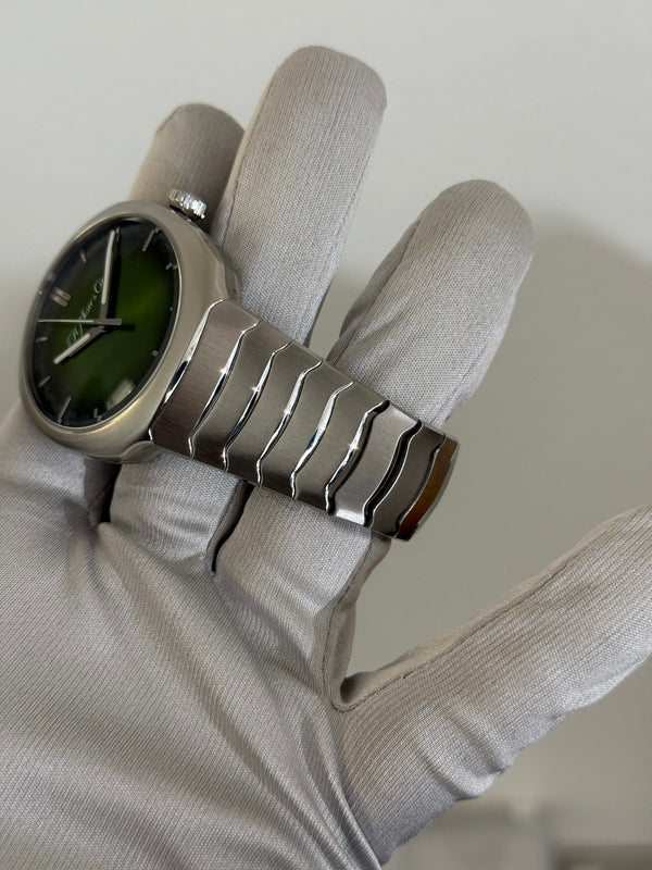 Moser Watch Streamliner Centre Seconds 6200-1200 - Matrix Green Fume - Full Set - 2023