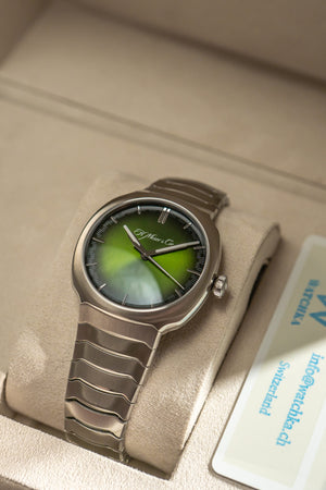 Moser Watch Streamliner Centre Seconds 6200-1200 - Matrix Green Fume - Full Set - 2023