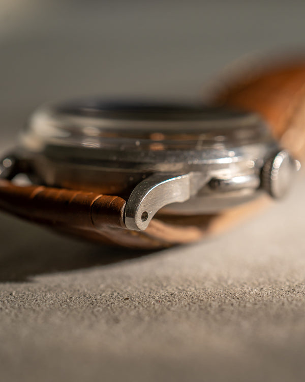 Omega Chronograph CK2277-1 – Tropical Dial – 1940’s