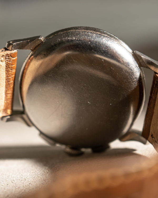 Omega Chronograph CK2277-1 – Tropical Dial – 1940’s
