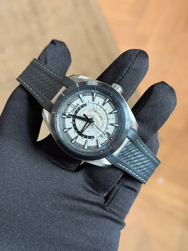 Omega Watch Omega Seamaster Aqua Terra Worldtimer 220.92.43.22.99.001 - Titanium - Full Set - 2023