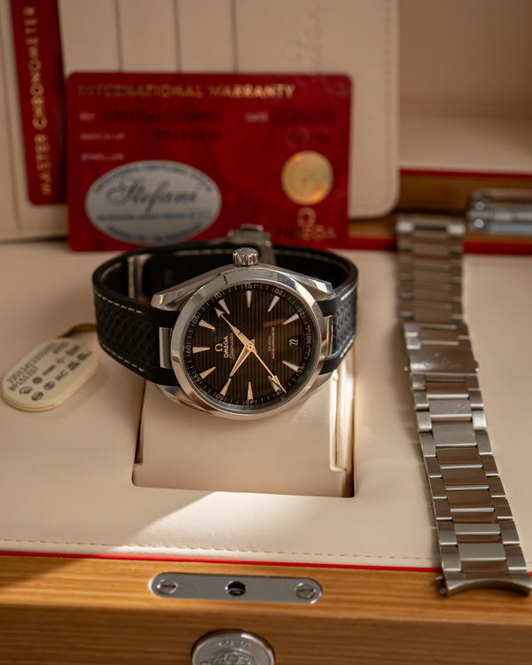 Omega Watch Seamaster Aqua Terra 150M 220.12.41.21.01.001 - Black Teak Dial - Full Set - 2018
