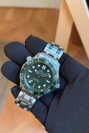 Omega Watch Seamaster Diver 300M 210.304.2201.00.01 - Green - Full Set - 2023