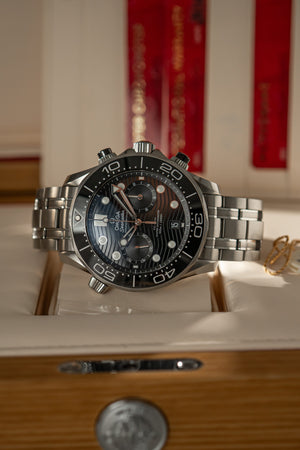 Omega Watch Seamaster Diver 300M Chronograph 210.30.44.51.01.001 - Black Dial - Full Set - 2023