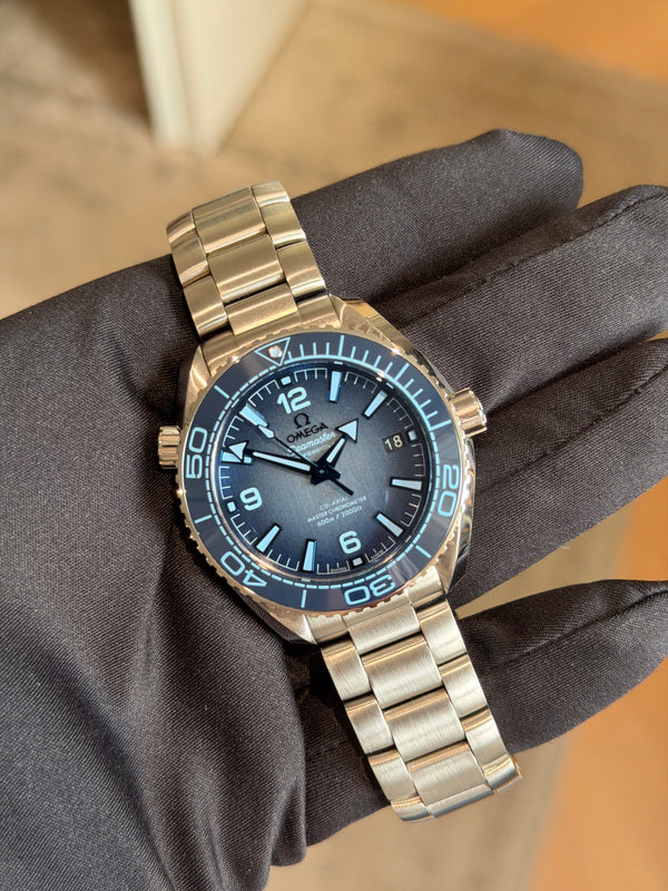 Omega Watch Seamaster Planet Ocean 600M 215.30.40.20.03.002 - Summer Blue - Full Set - 25% VAT (2026)