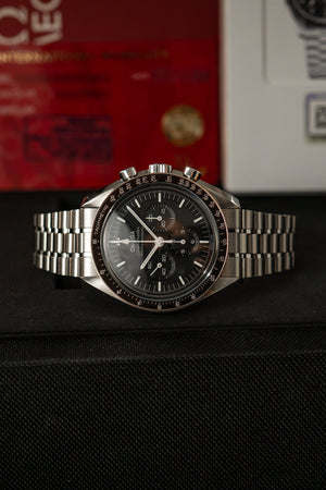 Omega Watch Speedmaster Moonwatch Professional 310.30.42.50.01.002 - Sapphire - Full Set with Receipt - 2023