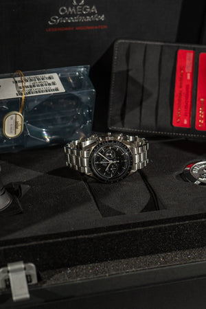 Omega Speedmaster Professional – 311.30.42.30.01.005 – Full Set (2017)