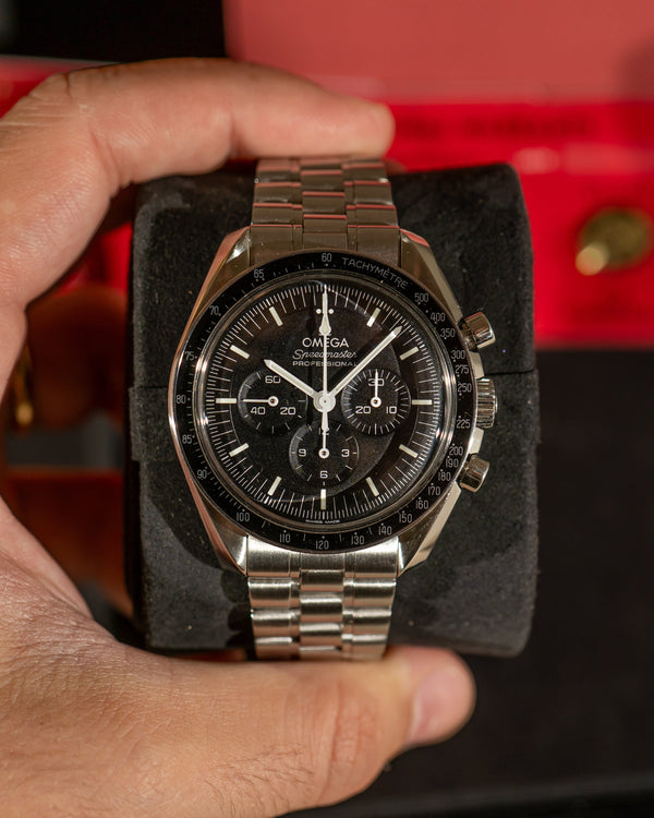Omega Speedmaster Professional Moonwatch 310.30.42.50.01.001 – Box & Card